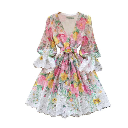 Spring/Summer Retro Single Breasted Mini Dress French Hollow Lace Dress Female Temperament A-line Elegant Shorts Vestidos C18