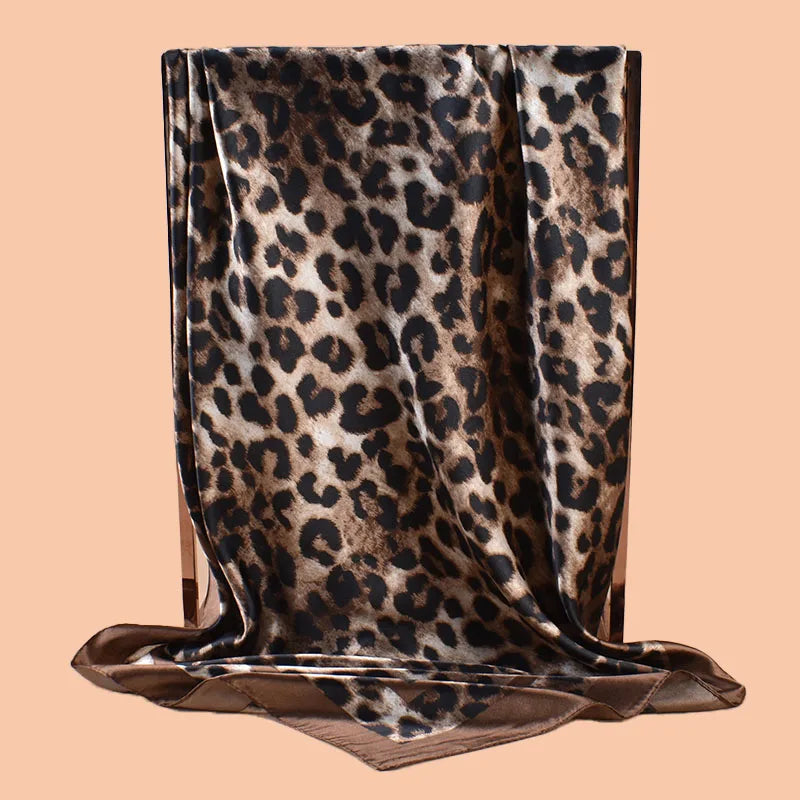 1PCS Women's Sexy Multicolor Leopard Print Woven Scarf Large Fashionable Headscarf for Travel Party Ladies Silk Square Scarf