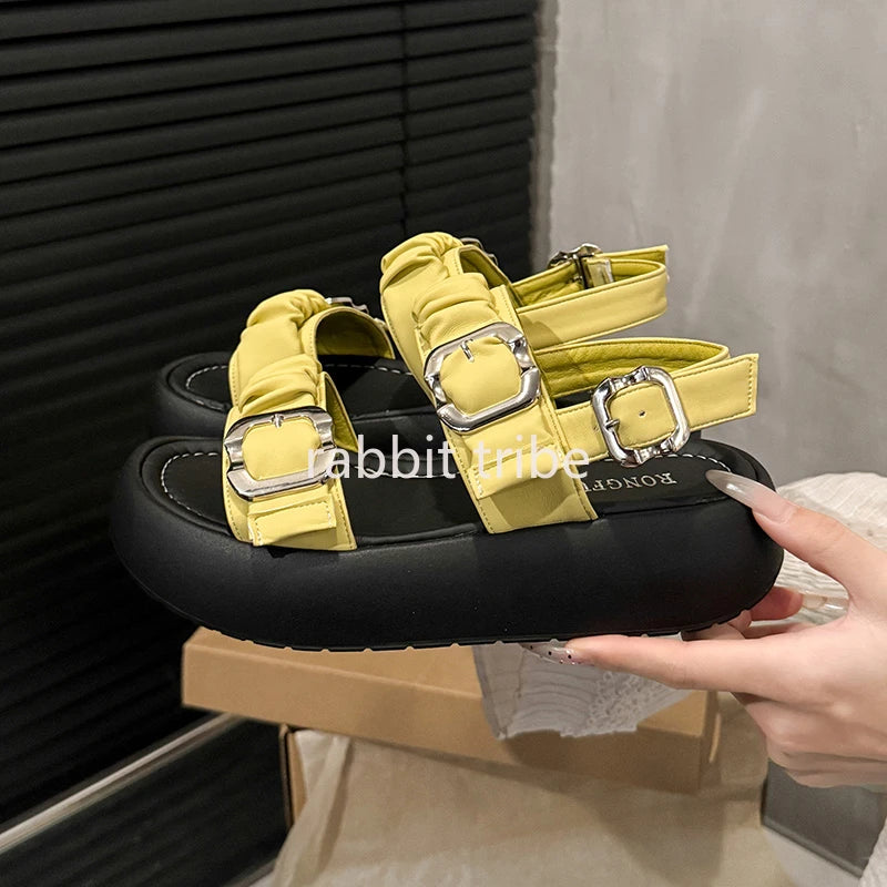 Designer's One Word Buckle Thick Bottom Women's Sandals Luxury Women's Shoes Round Head Fish Mouth Shoes Sponge Bottom Sandals