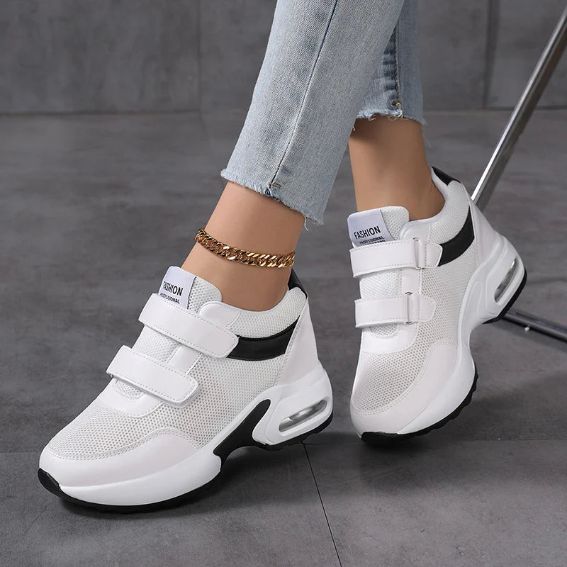 Fashion Women's Platform Shoes Invisible Height-increasing Casual Shoes Ladies Breathable Air-cushion Walking Traveling Shoes