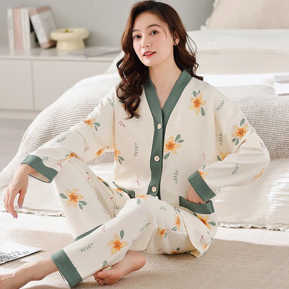 Autumn Women V-Neck Pajamas Sets Fashion Print Cotton Female Pyjamas Two Pieces Shirts + Pants Nighties Big Yards 5XL Sleepwear