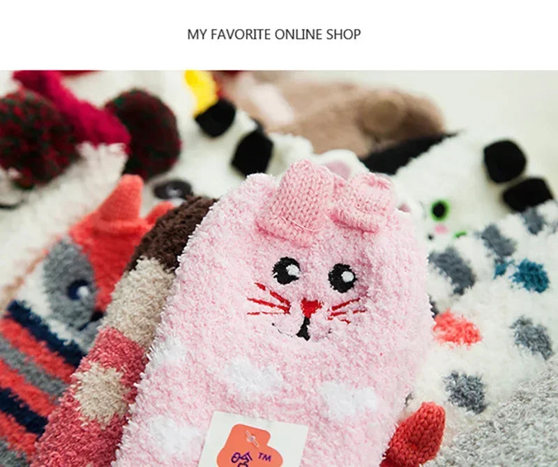 1 Pairs Box Christmas Socks Women Cute Thermal Fluffy Fuzzy Soft Velvet Thermo Sleep Sock Thick Warm Winter Socks New year Gift