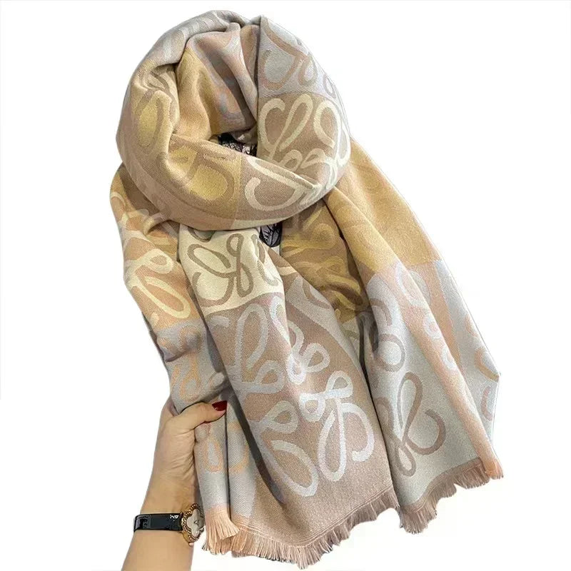 New Korean Version of The Fashion Hair Scarf Senior Sense Office Thick Warm Shawl for Both Casual and Versatile Bib