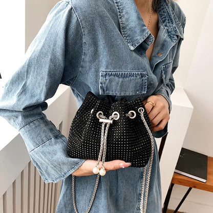 Luxury Women's Bag New High Quality Horseshoe Bucket Bag Exquisite PU Rivet Sequin Design Women's One Shoulder Handbag