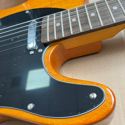 Electric Guitar Rosewood Fingerboard Maple Neck Fast Shipping US Warehouse Christmas gift Free Shipping.