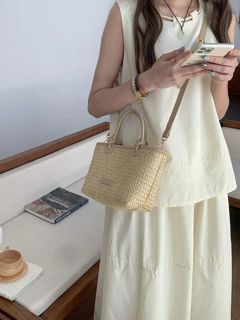 Summer Vacation Women's Beach Straw Shoulder Bag Retro Design Ladies Portable Crossbody Bags Knot Basket Woven Tote Handbags