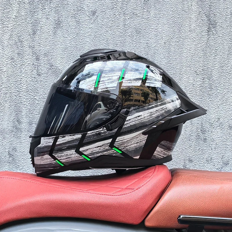 Motorcycle helmet, men's and women's dual lens full face helmet, motorcycle sports car, all season full face helmet
