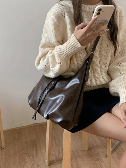 2025 New Retro Underarm Bag Fashion Leisure Large Capacity Shoulder Bag Women's Daily Commuter Bag Crossbody Bag Women's Bag