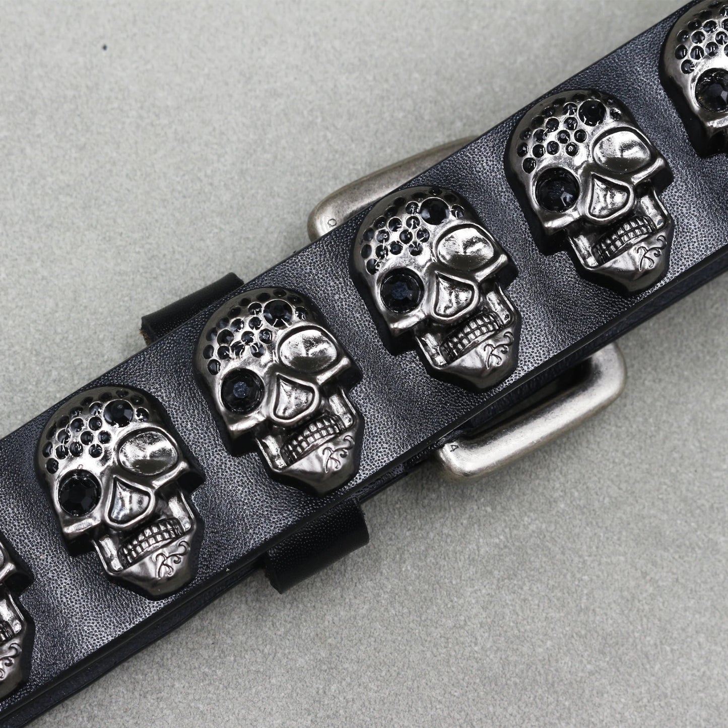 Heavy Metal Punk Belt Genuine Leather Hip Hop Belts For Men Cross Rivet Jeans belt male Strap Ceinture Homme designer belt