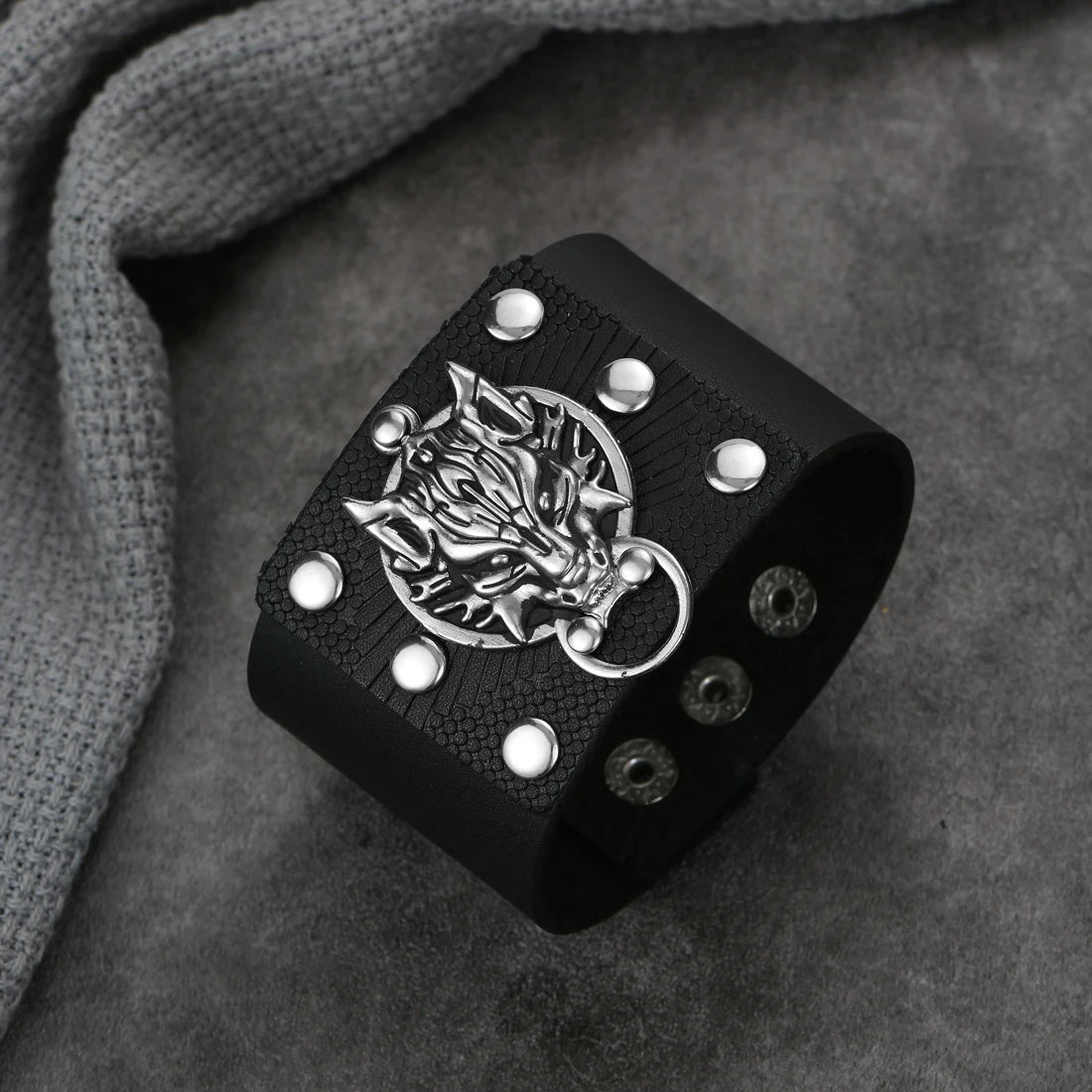2025 Popular Jewelry Fashion Black Cuff Size Adjustable Dragon Head Pattern Charm Bracelet for Daily Wear