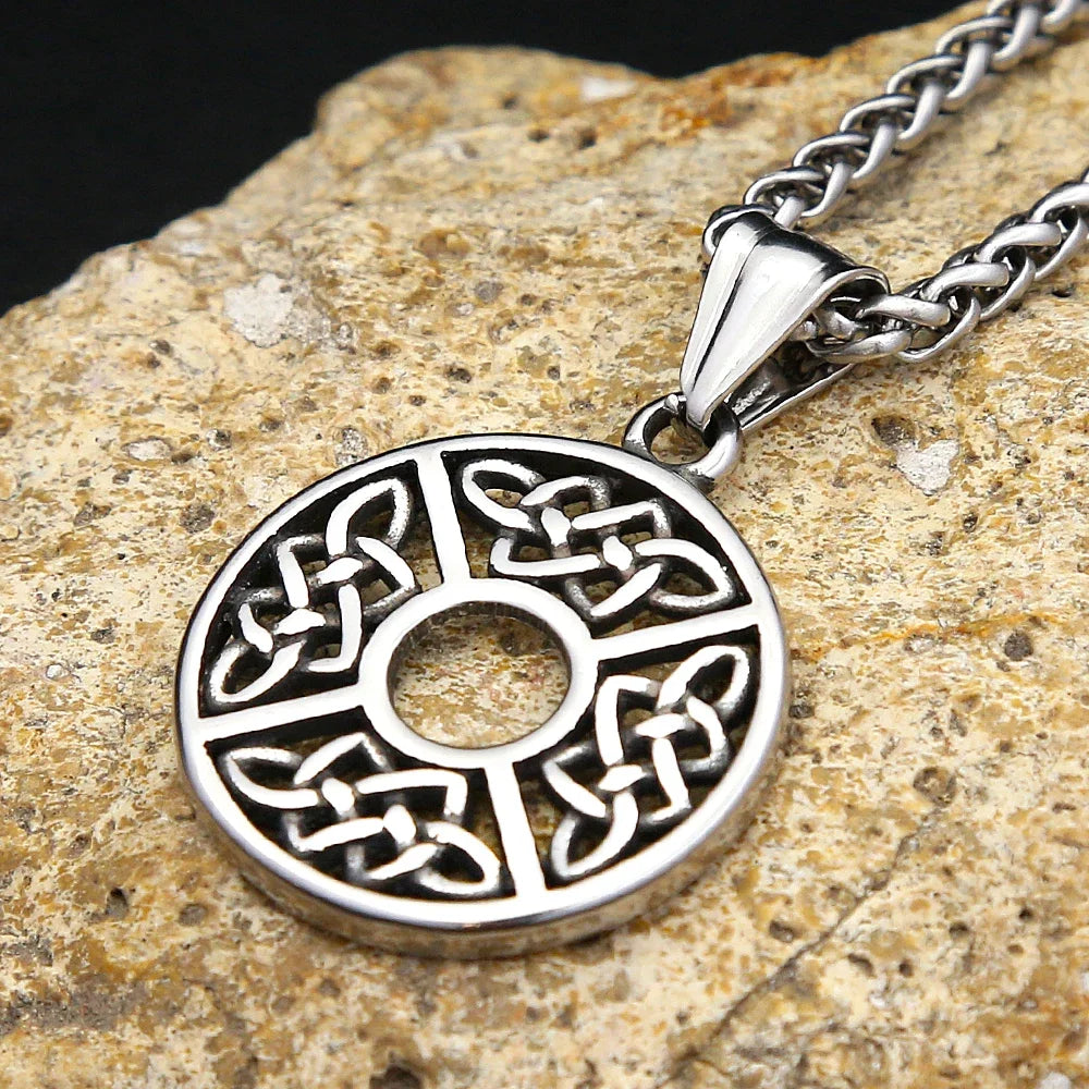 Fashion Small Size Viking Celtic Knot Necklace Stainless Steel Nordic Amulet Pendant For Men Women Jewelry Gifts Dropshipping