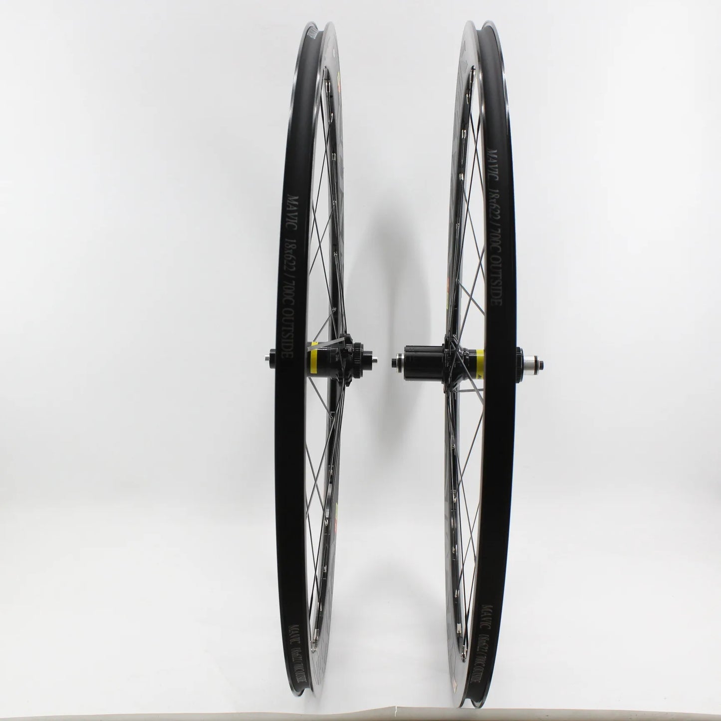 Newest 700C 40mm Road bike 6061 Aluminum alloy bicycle wheelset clincher rim Thru Axle center lock Disc brake hub for 8/9/10/11S