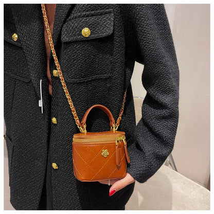 Small  Shoulder Bucket Bag For Women Classic Mini Clutches Female Small Square Bag Crossbody Metal Chain Handbag