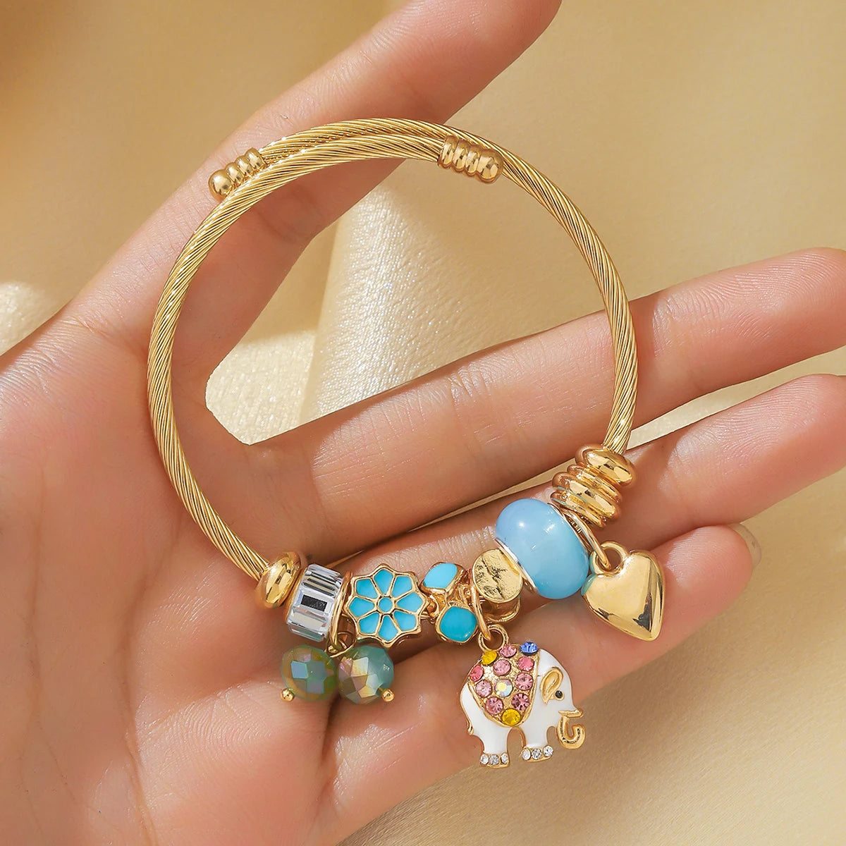 1 Women's Pan Family Style Elephant Peach Heart Life Tree Pendant Alloy Bracelet Outdoor Travel Banquet Party Festival Gift
