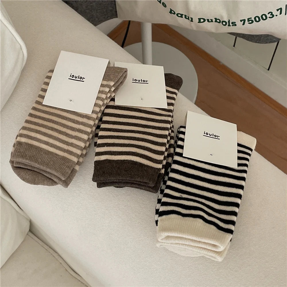 Korean Simple Colored Striped Cotton Socks Women’s Autumn Winter Breathable Middle Tube Socks College Style Trendy Casual Socks