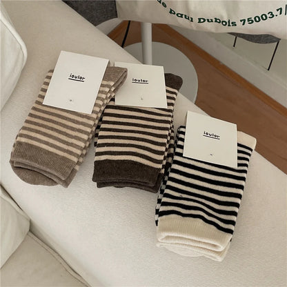 Korean Simple Colored Striped Cotton Socks Women’s Autumn Winter Breathable Middle Tube Socks College Style Trendy Casual Socks