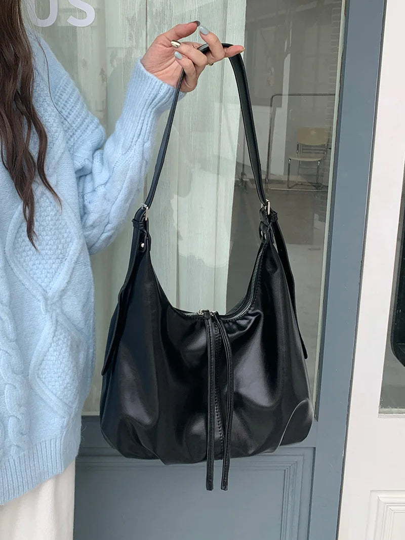 2025 New Retro Underarm Bag Fashion Leisure Large Capacity Shoulder Bag Women's Daily Commuter Bag Crossbody Bag Women's Bag