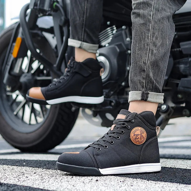 Motorcycle Shoes Men Riding Boots Casual Flat Shoes Anti-collision Toe Heel Protection Outdoor Cycling Motobike Sports Sneakers