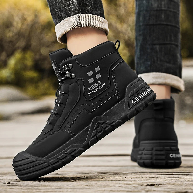 Original Black Leather Ankle Boots For Men Outdoor Non-slip Work Boots Men's Motorcycle Boots Platform High Top Bikers Shoes Man