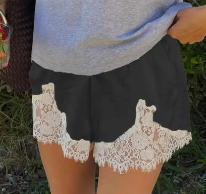 Women Lace Ruffled Solid White Shorts New Summer Autumn Fashion Sweet Satin Female Short Pants Holiday Beach Lady Clothing ﻿