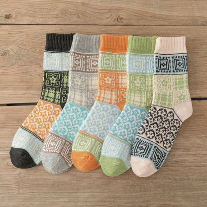 5 Pairs Lot New Man Women Socks Thick Warm Winter Socks Retro Style Flower Pattern Couple Models Free Size