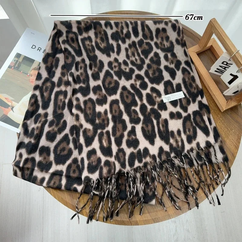 2025 New Retro Silk Leopard Pattern Scarf Lightweight Soft Warm Scarf Fashion Accessory for Women Men Vintage Style Winter Wear