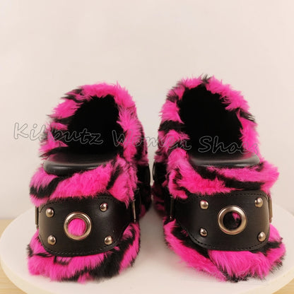 Rivets Slipper Furry Sandals Platform Round Toe Thick Bottom Spicy Girl Shoes Punk Rock Novelty Fashion Luxury Elegant Concise