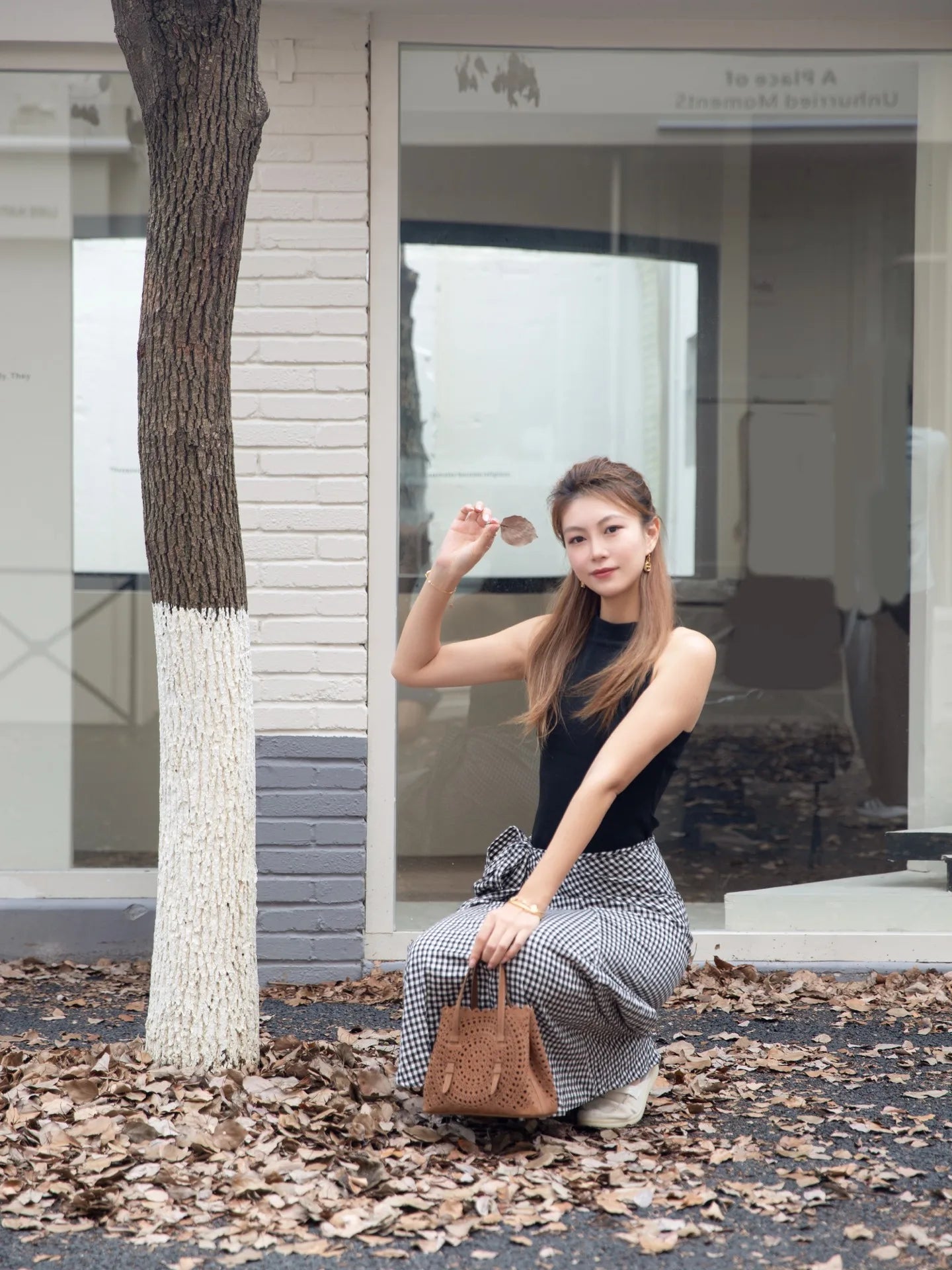 New Advanced Leather Tote Shopping Bag Wave Hollow out Basket Retro Suede Single Shoulder Slant Cross Mother Baby Bag