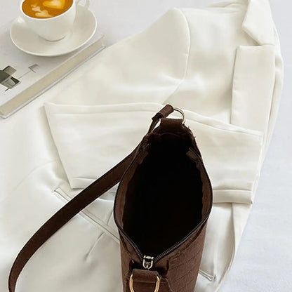 Mini Women Shoulder Bags Fashion Felt Women's Bag Design Advanced Underarm Handbags Mini Saddle Bag