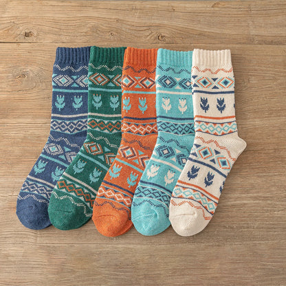 5 Pairs Lot New Man Women Socks Thick Warm Winter Socks Retro Style Flower Pattern Couple Models Free Size