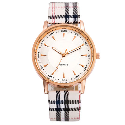 New Fashion Women Watch Simple Vintage Plaid Leather Strap Quartz Wristwatches Dress Casual Ladies Watch Clcok Relogio Feminino