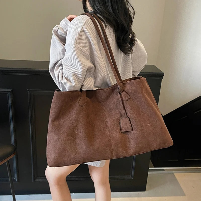 Elegant Shoulder Bag Pouch Suede Shoulder Bag Korean Style Storage Suede Handbag Suede Bucket Bag All-match Underarm Tote Bag