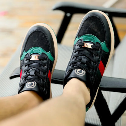 High Quality Fashion Trend Couple Board Shoes New Men Women Anti Slip Odor Proof Sneakers Classic Retro Hot Selling Casual Shoes