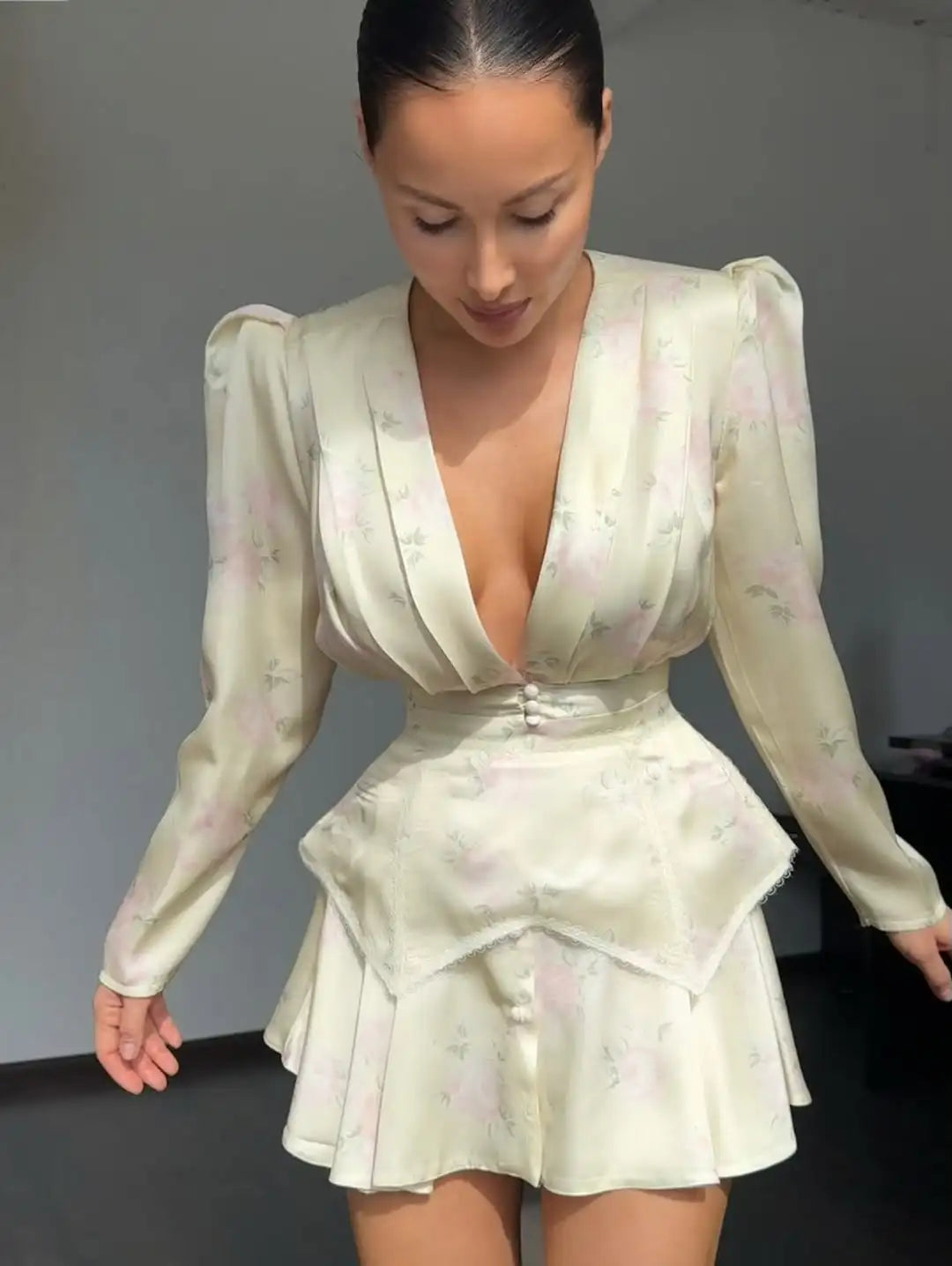 Sexy Deep V-neck Floral Printed  Long Sleeve Women Dress Fashion Waist-cinched Pleated Button-front Vestidos 2026 Daily Outfits