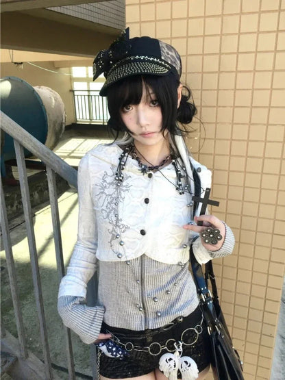 Retro and Modern Subculture Gothic Blouse Harajuku Long Sleeve T-Shirts for Women Y2K Clothing Shirts Punk Emo Top with Street