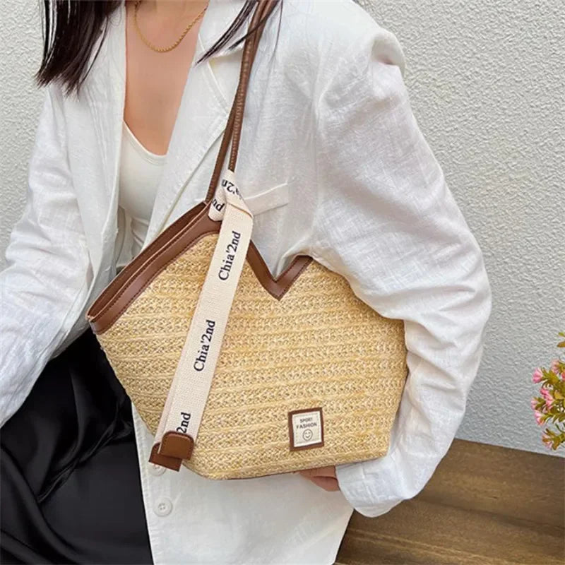 Chic Straw Woven Beach Tote Bag for Women Lightweight Woven Handbag Shoulder Bag Perfect for Summer Vacations, Pool Days, Travel