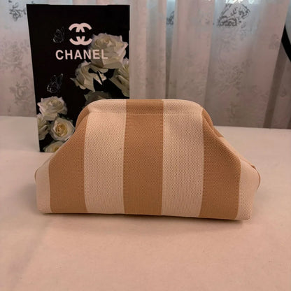 European and American trendy hot-selling women's striped makeup bag, knitted bag, girls' cloud beach clutch