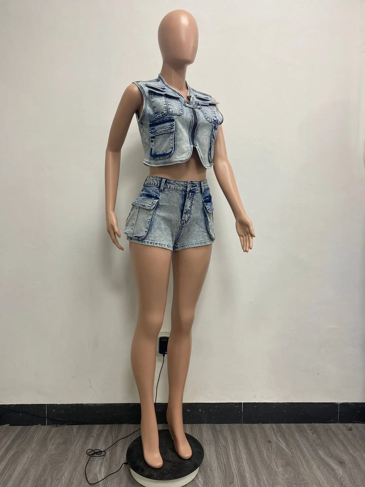 Multi Pockets Jeans Shorts Outfit Set Sexy Women Elegant Two Pieces Denim Club Matching Set Top+Shorts