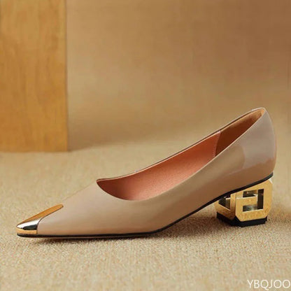Fashionable New Retro Pointed Shallow Mouth Temperament Women's Single Shoes Commuting Coarse Shoes Shallow Mouth Women's Shoes