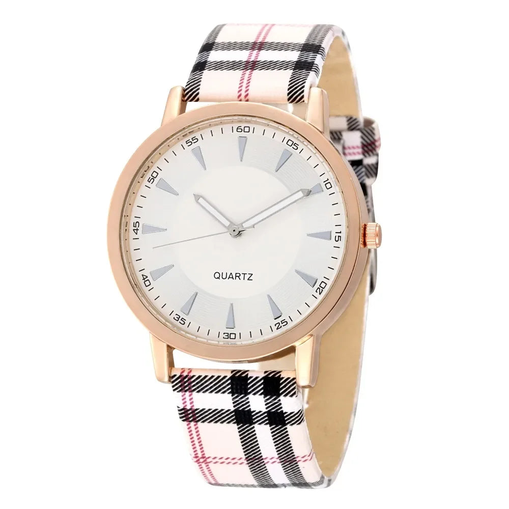 New Fashion Women Watch Simple Vintage Plaid Leather Strap Quartz Wristwatches Dress Casual Ladies Watch Clcok Relogio Feminino