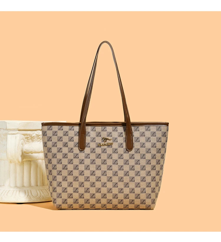 Retro vintage floral classic fashionable handbag with large capacity, elegant and easy to match underarm single shoulder bag