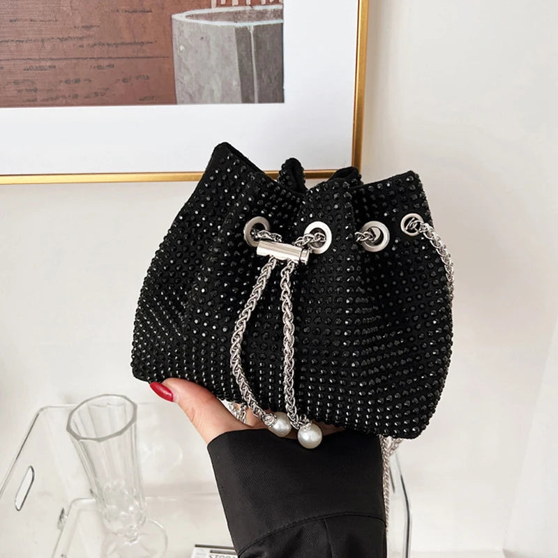 Luxury Women's Bag New High Quality Horseshoe Bucket Bag Exquisite PU Rivet Sequin Design Women's One Shoulder Handbag