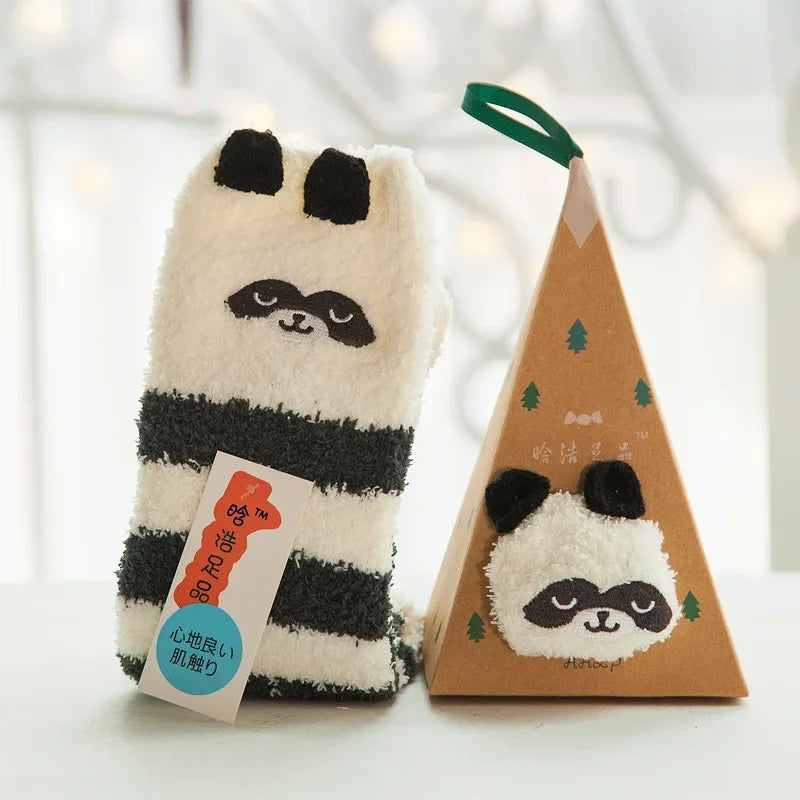 1 Pairs Box Christmas Socks Women Cute Thermal Fluffy Fuzzy Soft Velvet Thermo Sleep Sock Thick Warm Winter Socks New year Gift