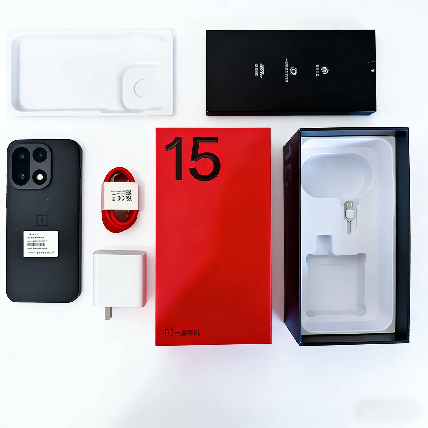 New OnePlus 15 Unlocked Smartphone 6.78'' 165Hz High Refresh Rate Screen 50MP Triple Camera 7300mAh Battery Supports NFC IP68
