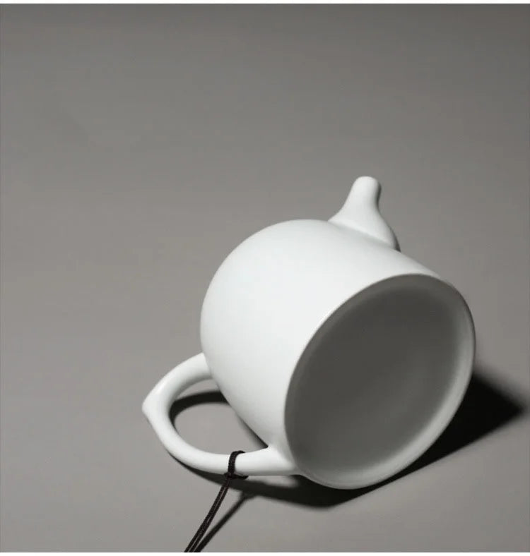 220ml White Jade Porcelain Teapot Dehua Handmade Ceramic Teakettle Single Pots Kung Fu Tea Master Pots Office Decoration Teaset