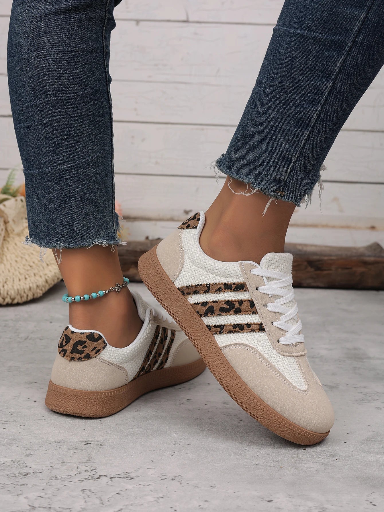 Women Sneakers Brand Classical Outdoor Sneakers Women 2025 New Luxury Designer Sneakers Comfortable Shoes Women Zapatos De Mujer