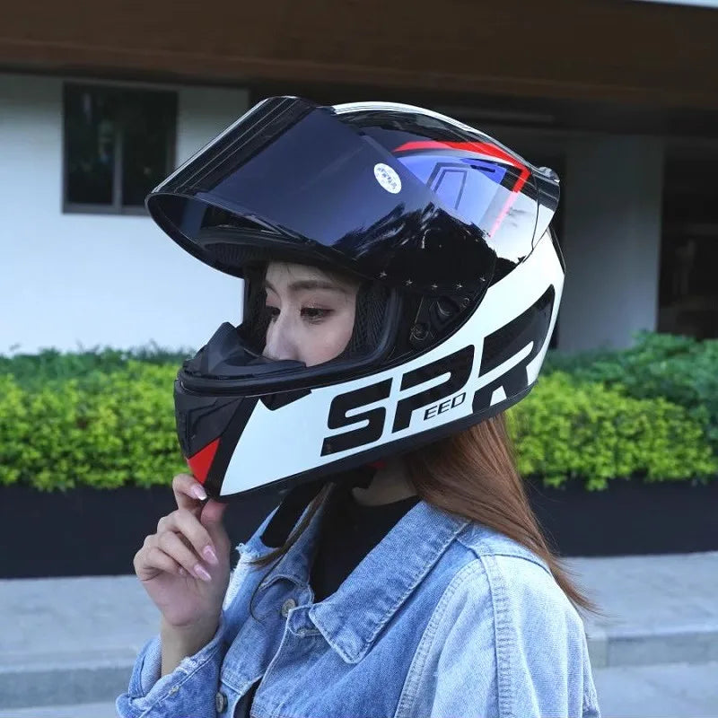 DOT Unisex Motorcycle Helmet Full Helmet Safety Modular Flip Helm Helmet Outdoor Flip Up Riding Casco Moto Capacetes Helmets