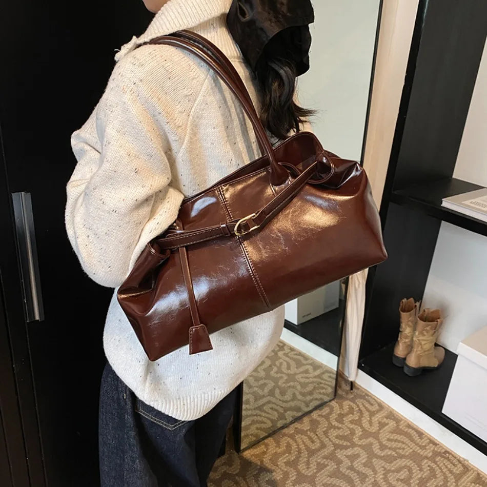 Women's Vintage Glossy Oil Wax Leather Tote Bag Buckle Casual Shoulder Handbag Elegant Work Bag for Daily Commute Top-handle Sac