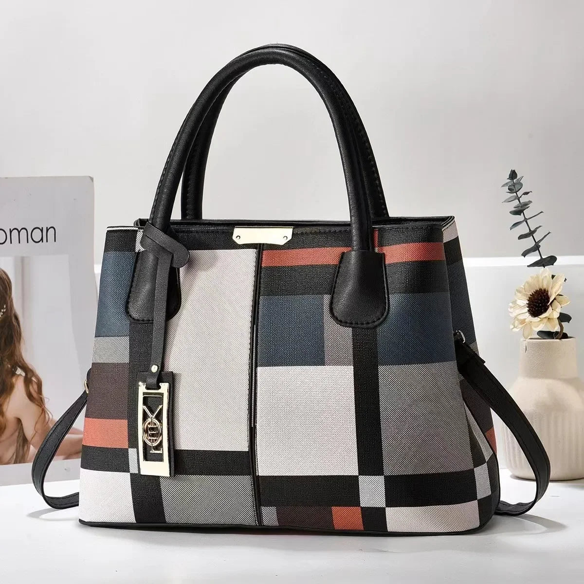Simple Women's PU Leather Shoulder Bag Large Capacity Handbag Wire Tag Hanging Bag Square Shape Soft Handbags with Zipper