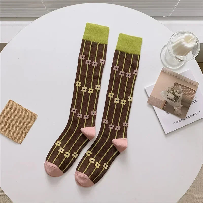 Socks Women's High Tube Calf Knee-length Socks Retro Illustration Art Abstract Street Autumn and Winter Cotton Socks High Sock